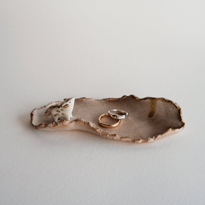 Frayed Slab Dish | Wolf