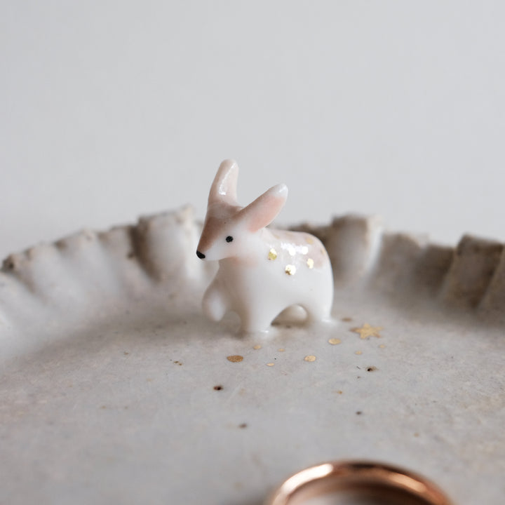 Guardian Dish | Wandering Deer
