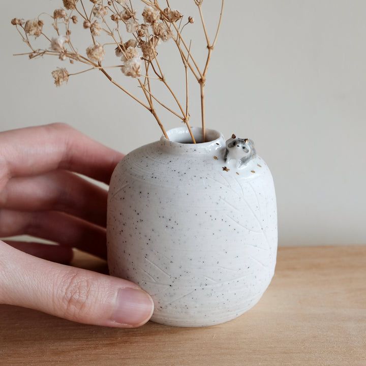 Leaf Imprint Vase | Soft Raccoon